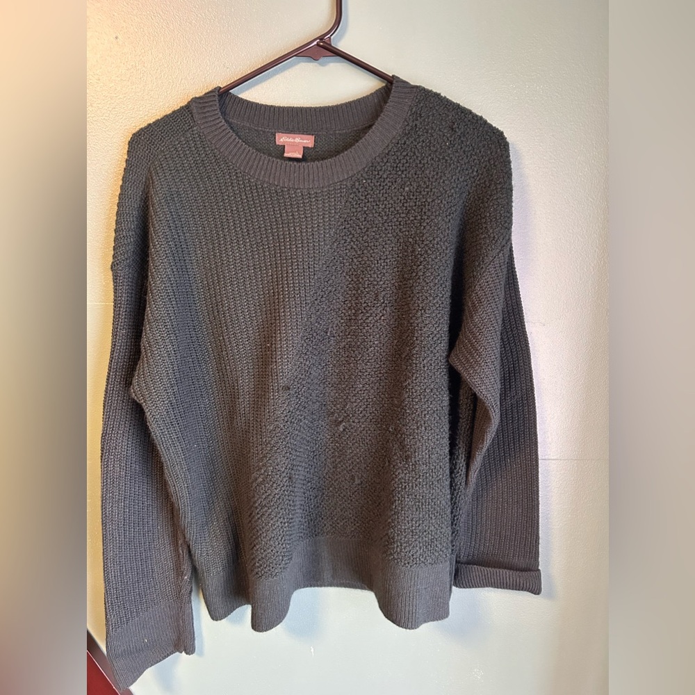 Simple green sweater
